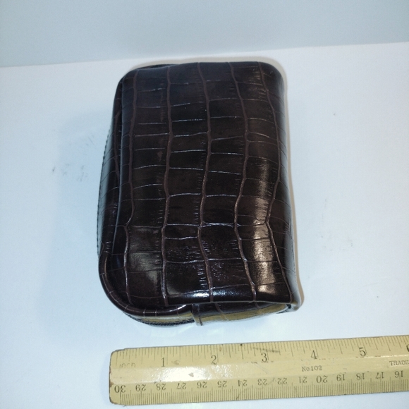 Croco Look 3-Peliece Boxed Gift Set - Picture 7 of 13